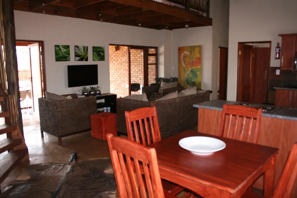 Apex Travel Club - ATC - Makhato 96 Bush Lodge