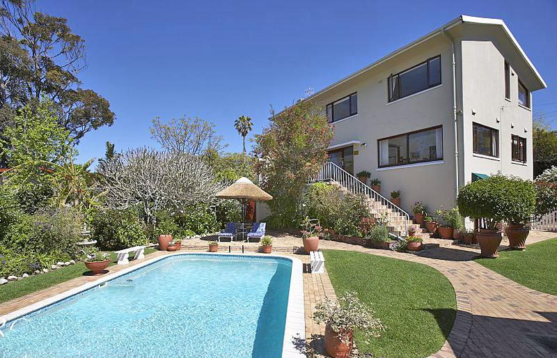 Apex Travel Club - ATC - Valley Heights Guest House and B & B