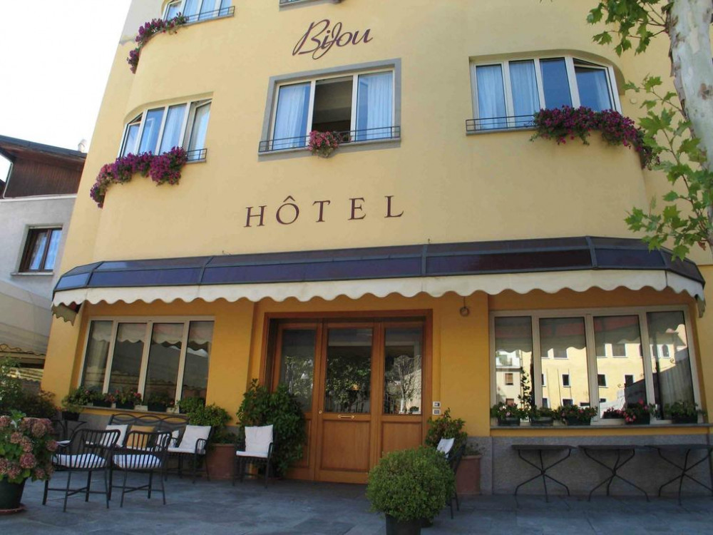 Apex Travel Club - ATC - Bijou