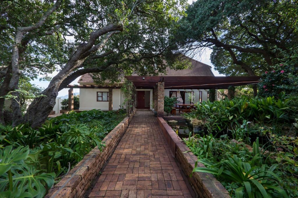 Apex Travel Club - ATC - Milkwood Lodge Guest Lodge Hermanus
