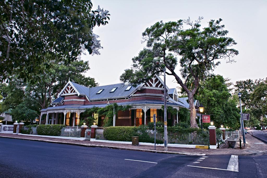 Apex Travel Club - ATC - Roosenwijn Guest House