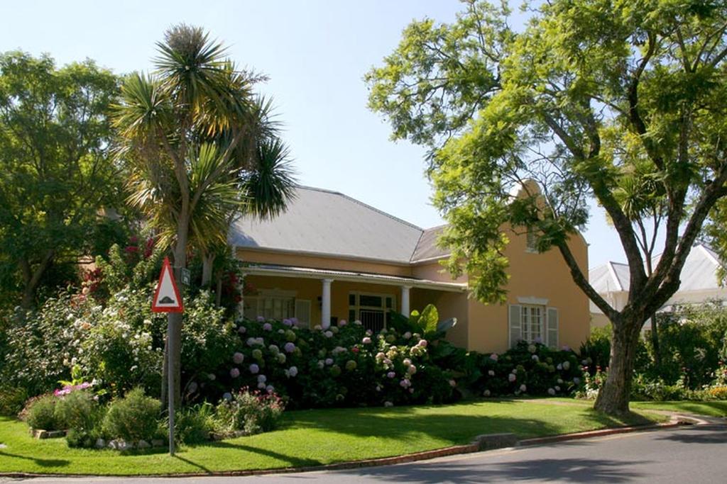 Apex Travel Club - ATC - Just Joey Guest House