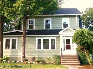 Apex Travel Club - ATC - Charming Home Near Astoria Park and NYC Ferry