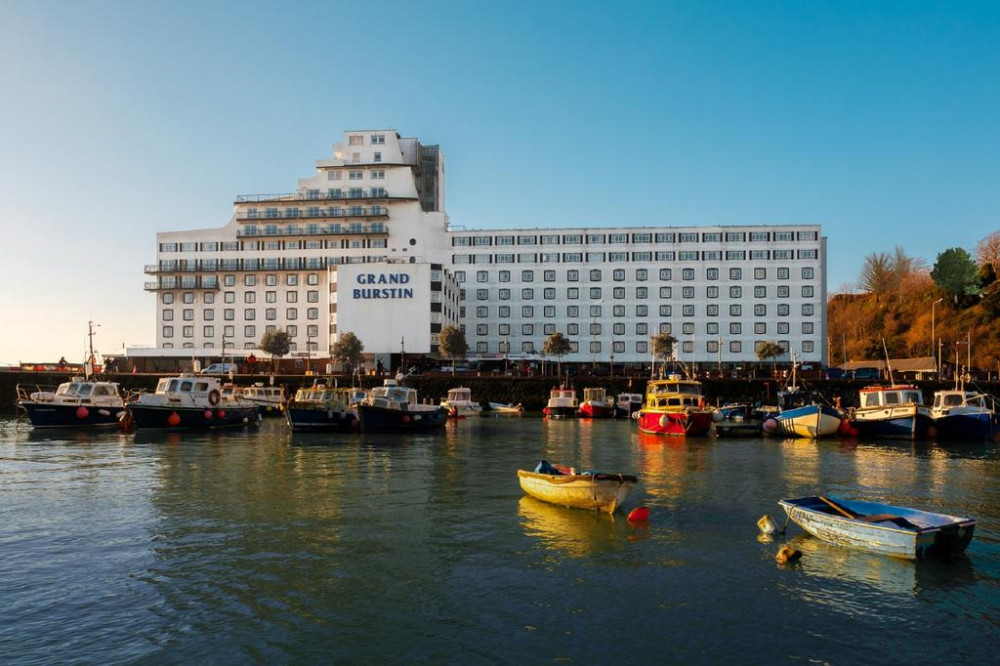 Apex Travel Club - ATC - Grand Burstin Hotel