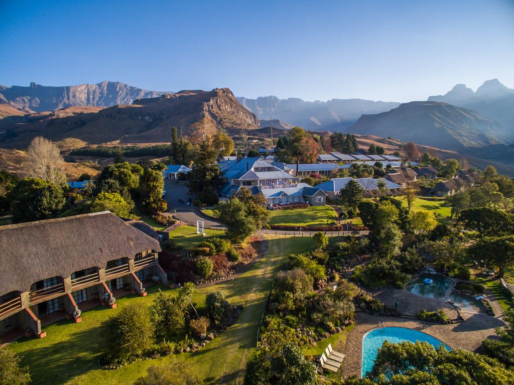 Apex Travel Club - ATC - Cathedral Peak Hotel