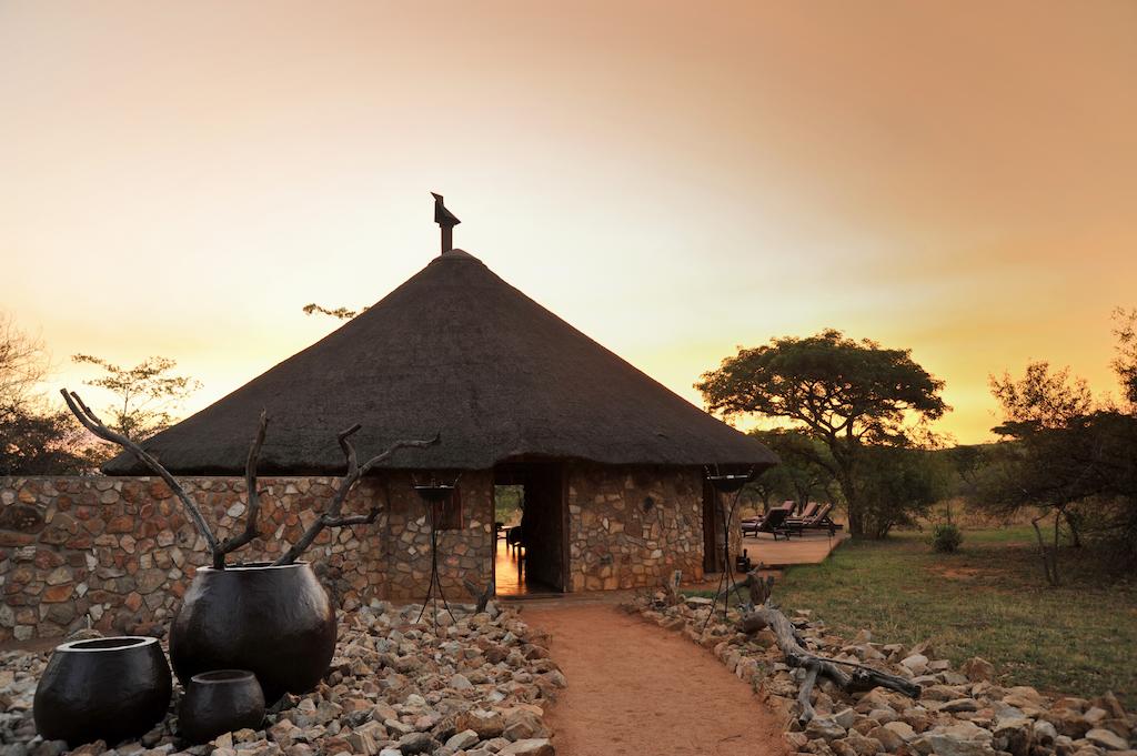 Apex Travel Club - ATC - Kwafubesi Tented Safari Camp