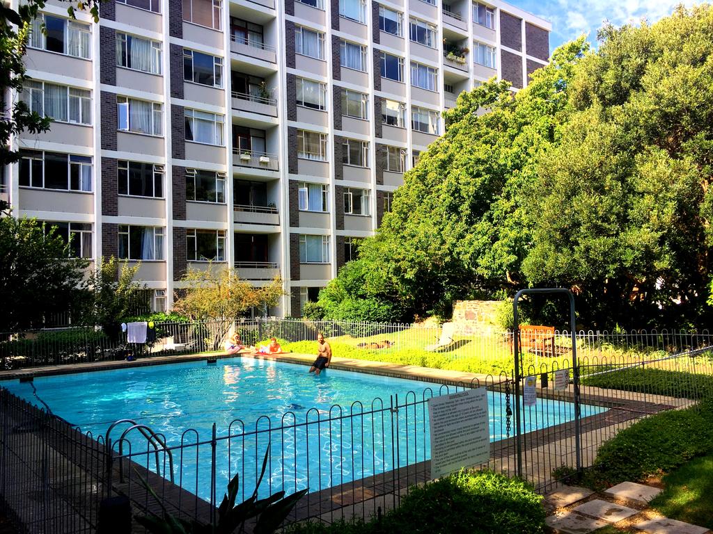 Apex Travel Club - ATC - St Martini Gardens