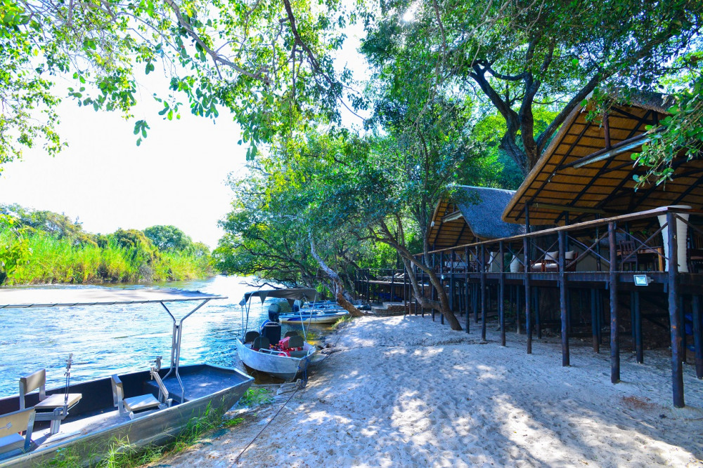 Apex Travel Club - ATC - Ichingo Chobe River Lodge