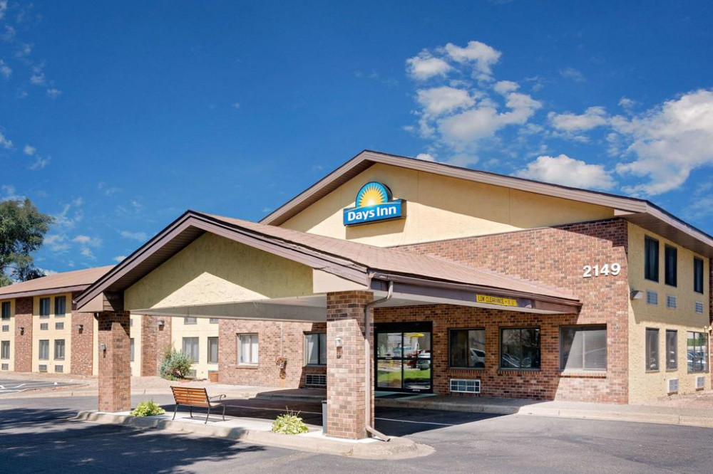 Apex Travel Club - ATC - Days Inn Mounds View Twin Cities North