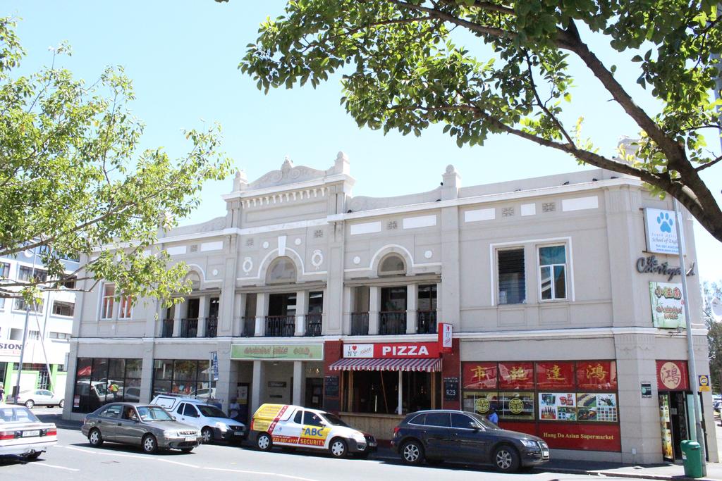 Apex Travel Club - ATC - Courtyard At Cape Town