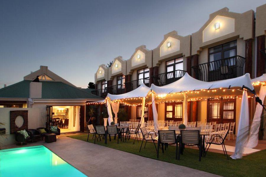 Apex Travel Club - ATC - Feathers Lodge Boutique Hotel