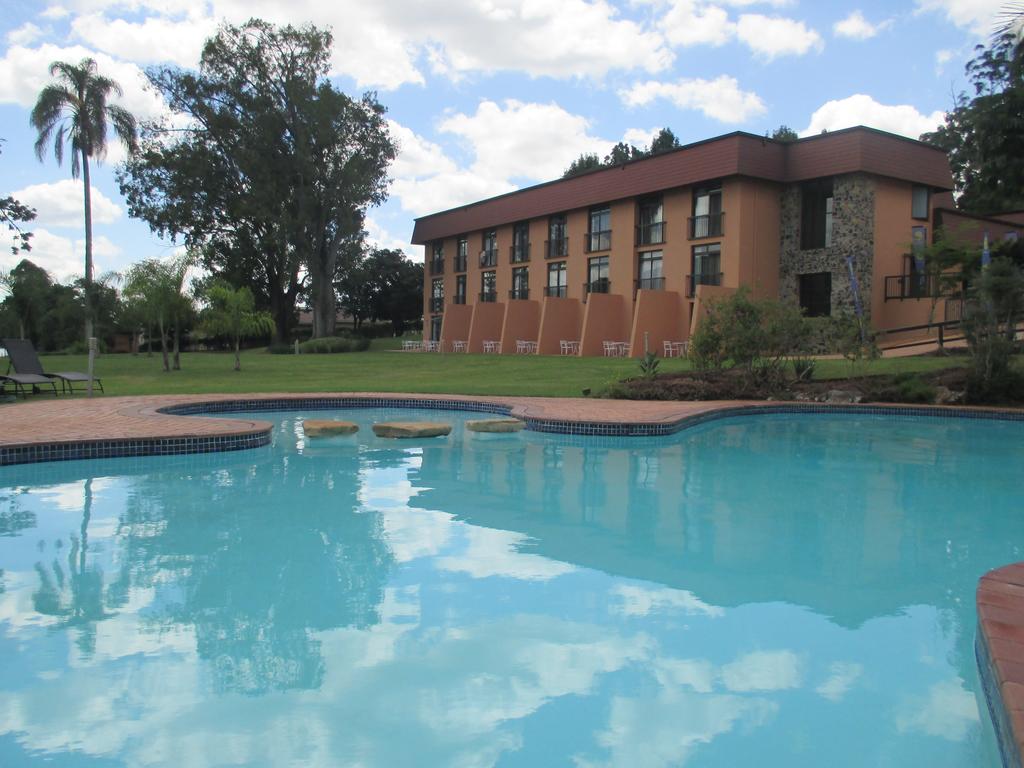 Apex Travel Club - ATC - Pine Lake Sun
