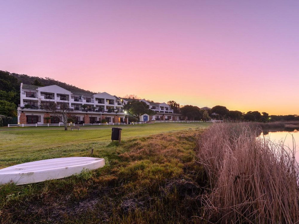 Apex Travel Club - ATC - Placid Waters