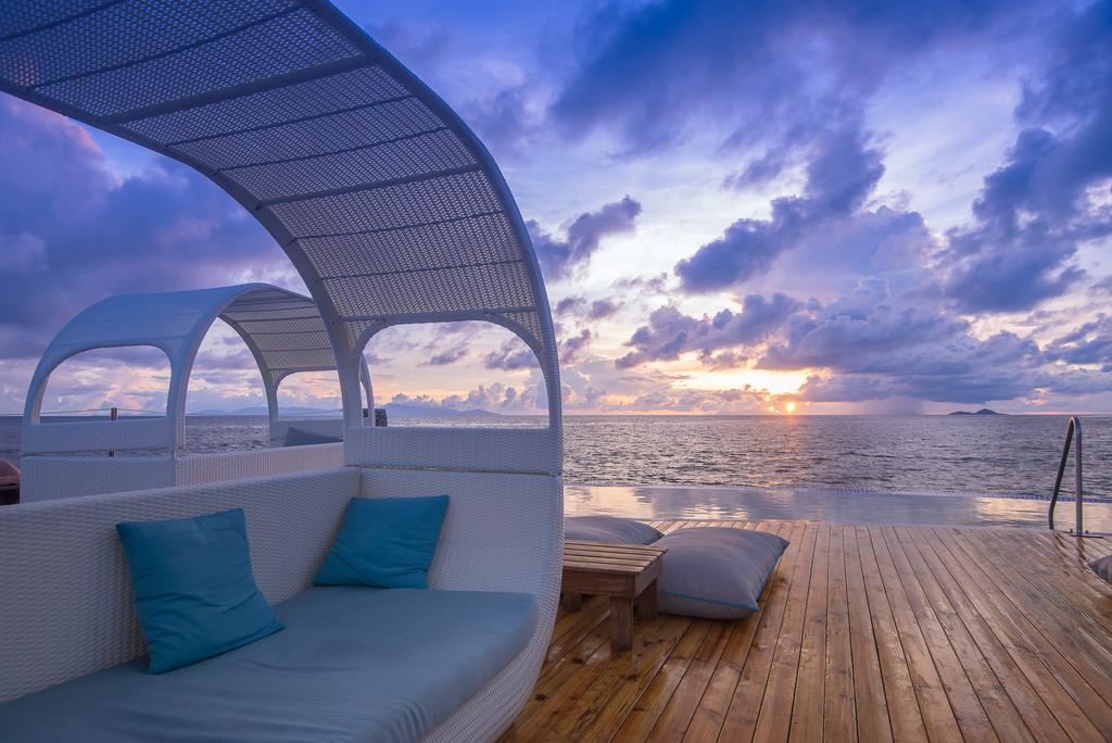 Apex Travel Club - ATC - Coco De Mer Hotel & Black Parrot Suites