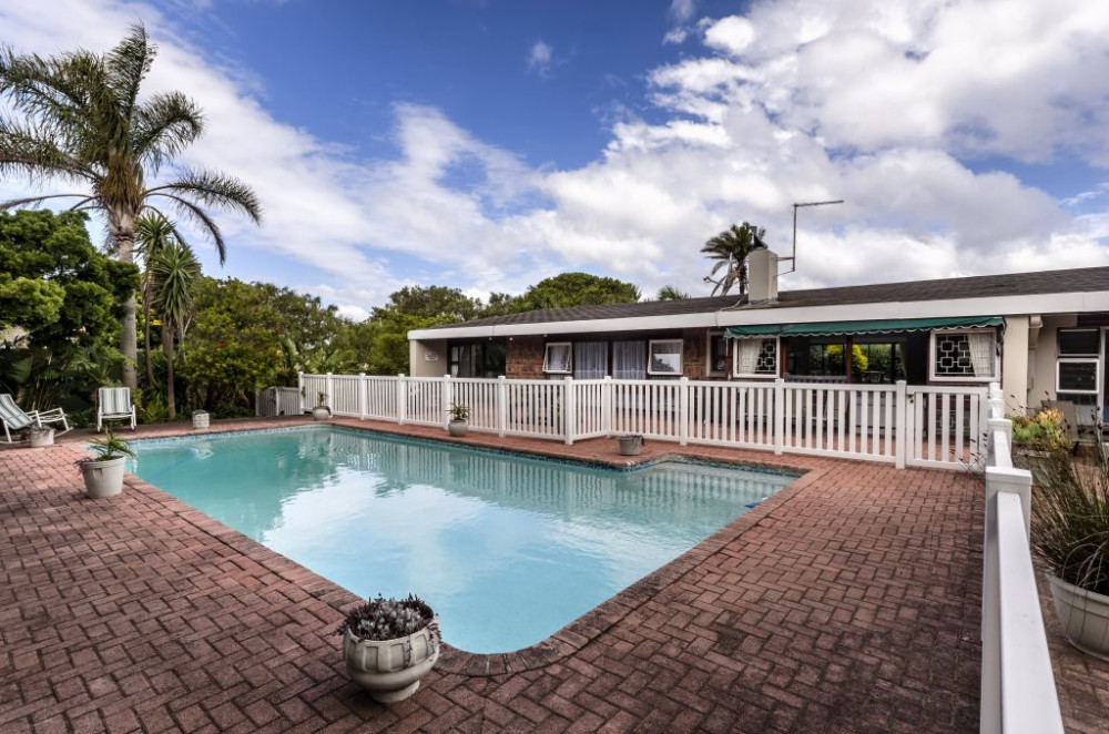 Apex Travel Club - ATC - Admirals Lodge