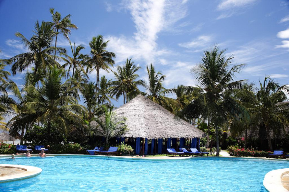 Apex Travel Club - ATC - Breezes Beach Club & Spa - Hotel in Zanzibar