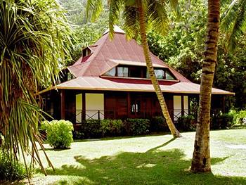 Apex Travel Club - ATC - New Emerald Cove Hotel Praslin
