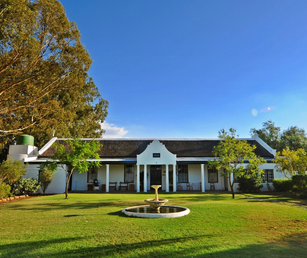 Apex Travel Club - ATC - Aan De Doorns Guest House