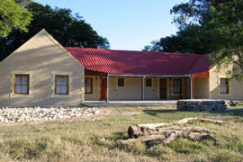 Apex Travel Club - ATC - Kamerkloof Guest House