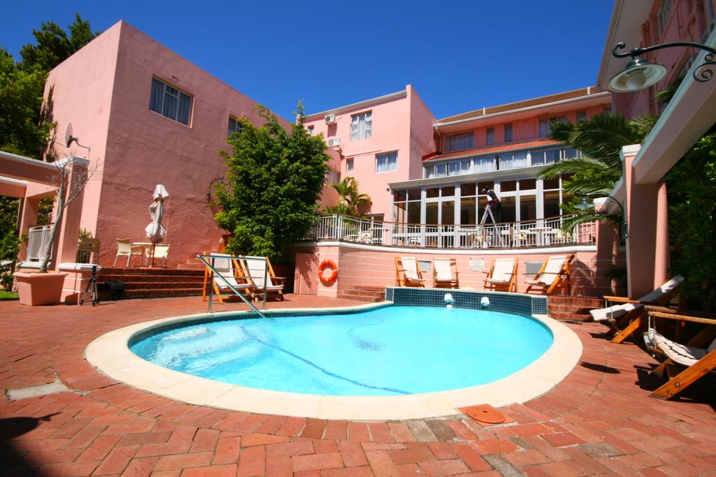 Apex Travel Club - ATC - Lady Hamilton Hotel
