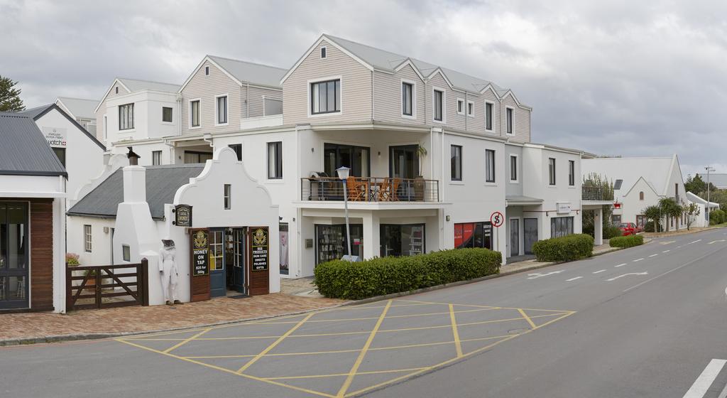 Apex Travel Club - ATC - Marine Square Luxury Holiday Suites