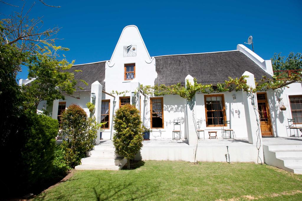 Apex Travel Club - ATC - 7 Church Street Guest House