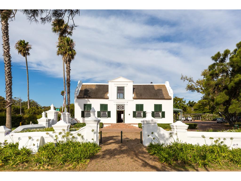 Apex Travel Club - ATC - Protea Hotel by Marriott Cape Town Mowbray