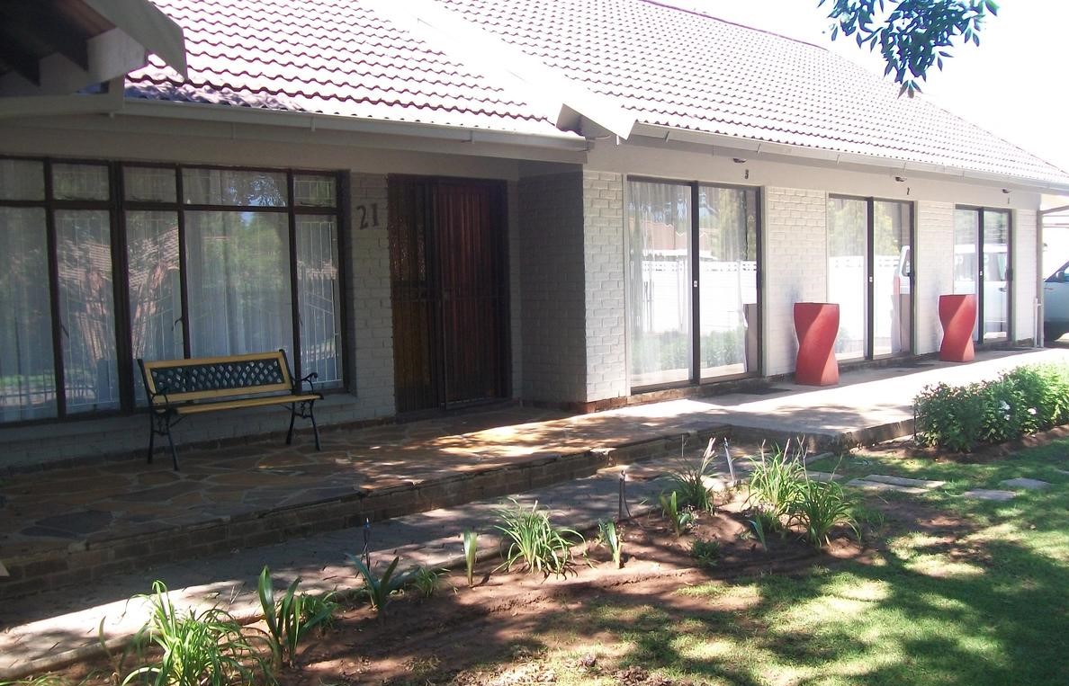 Apex Travel Club - ATC - 21 On Coetzee Guest House