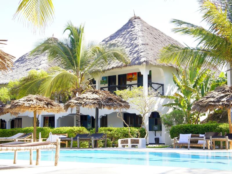 Apex Travel Club - ATC - La Madrugada Beach Hotel & Resort