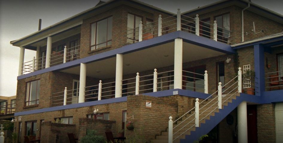 Apex Travel Club - ATC - Amzee-bokmakierie Guest House