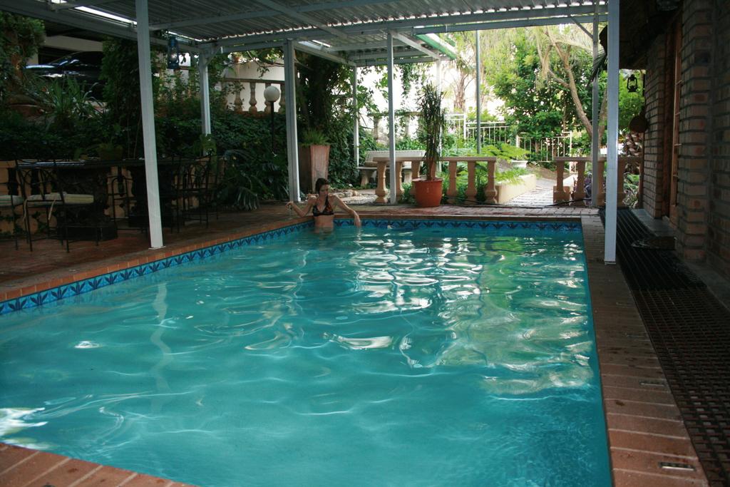 Apex Travel Club - ATC - Amper Bo Guest House