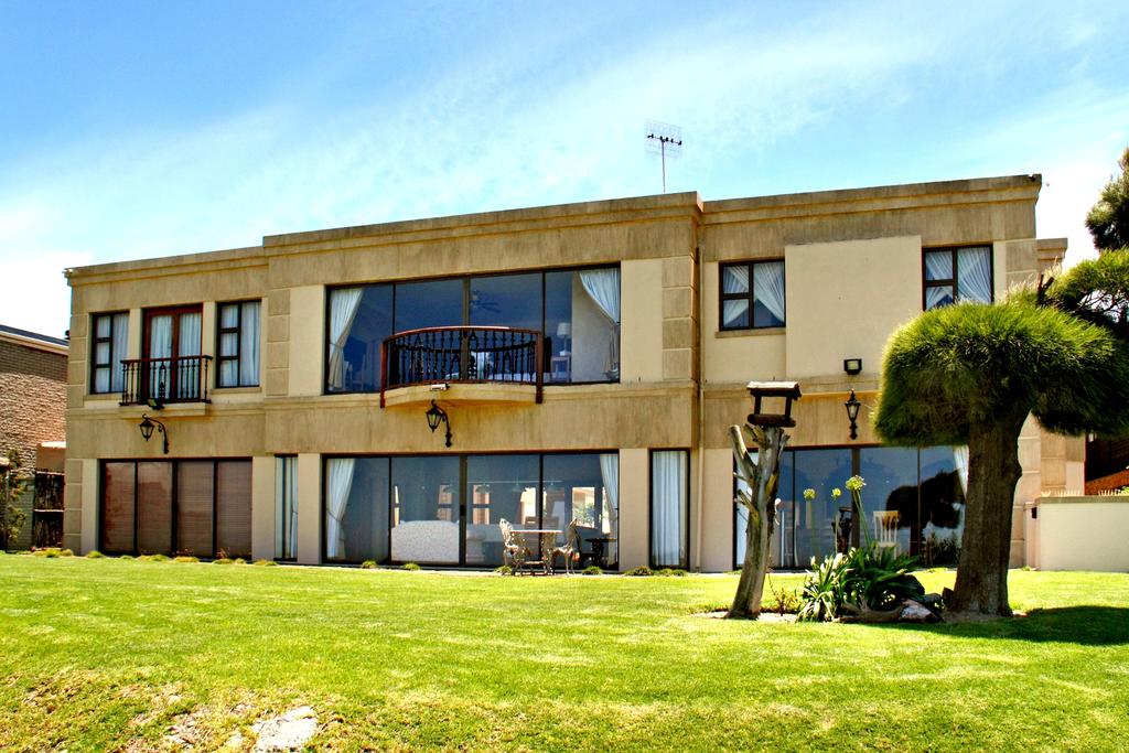 Apex Travel Club - ATC - Casa Mia Guesthouse