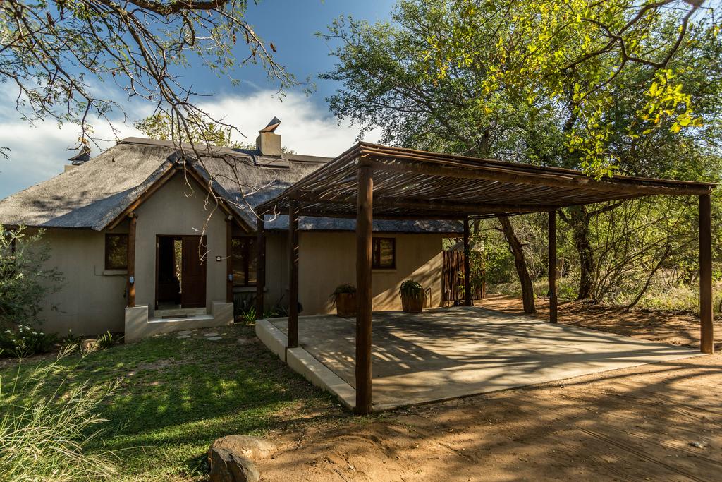 Apex Travel Club - ATC - Raptors Lodge Accomodation