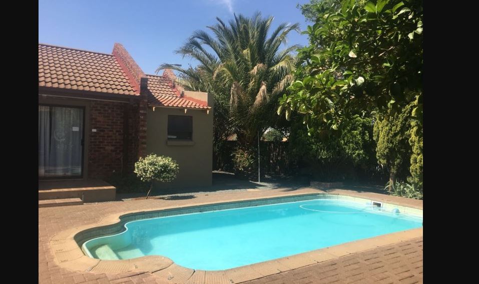 Apex Travel Club - ATC - Cura Lodge