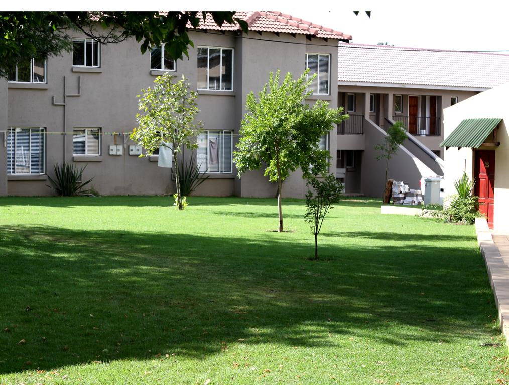 Apex Travel Club - ATC - Airport Lodge Guest House