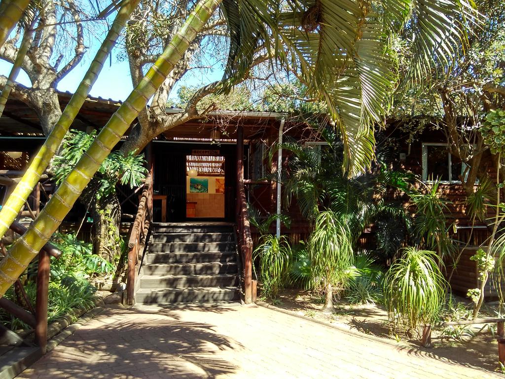 Apex Travel Club - ATC - Coral Divers - Sodwana Bay