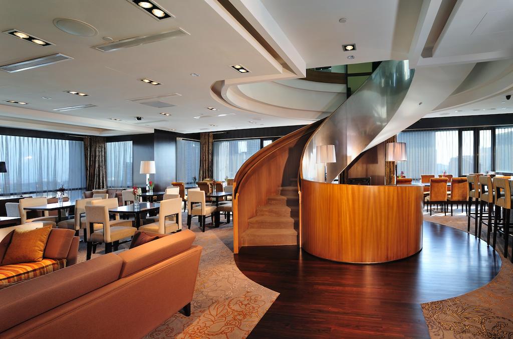 Apex Travel Club - ATC - Peninsula Excelsior Hotel Singapore