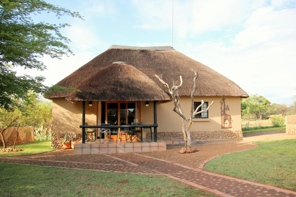 Apex Travel Club - ATC - Ukutula Lion Lodge