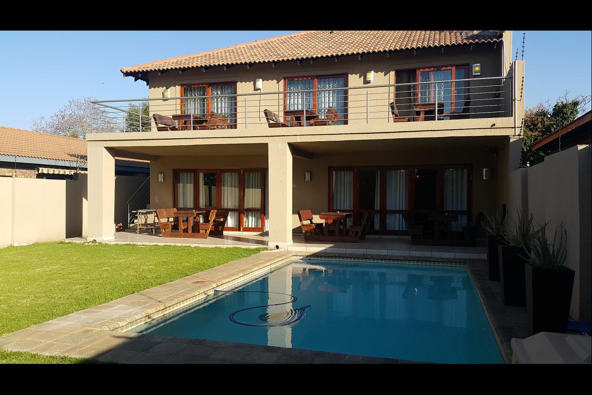 Apex Travel Club - ATC - Delvegas Guest House
