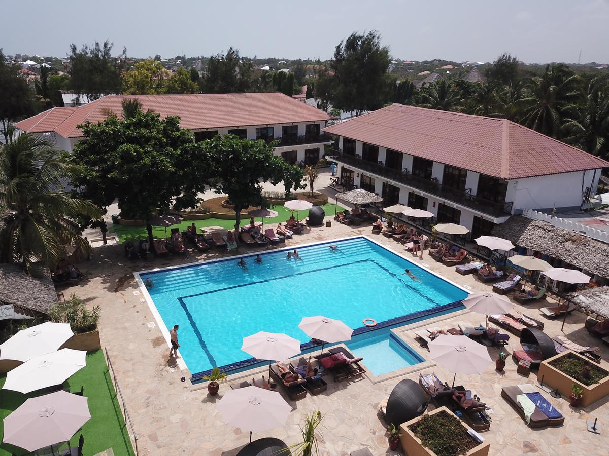 Apex Travel Club - ATC - Amaan Bungalows