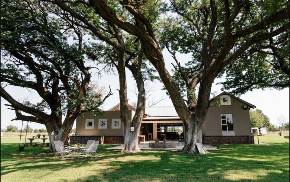 Apex Travel Club - ATC - Jahensu Safaris - Hunting Lodge