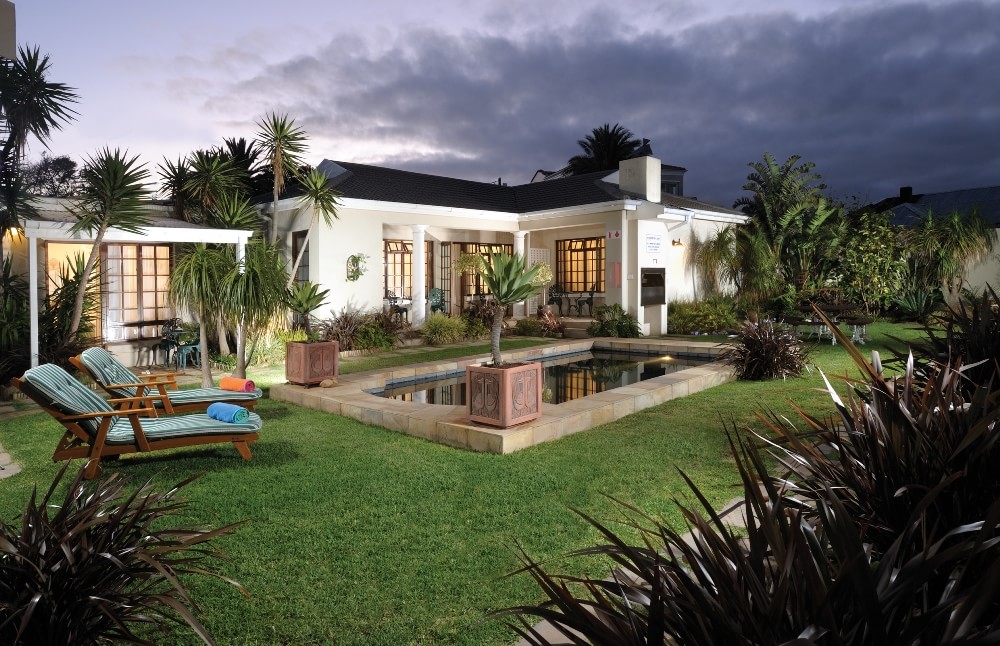 Apex Travel Club - ATC - Beachwalk Bed and Breakfast