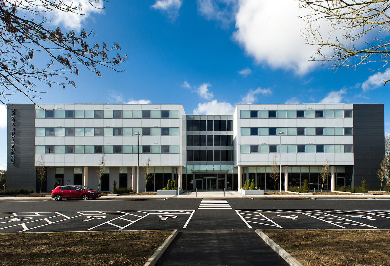 Apex Travel Club - ATC - Heston Hyde Hotel