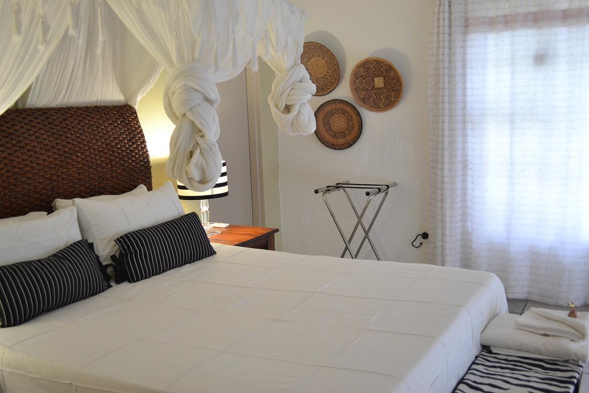 Apex Travel Club - ATC - Marloth Kruger - Orange