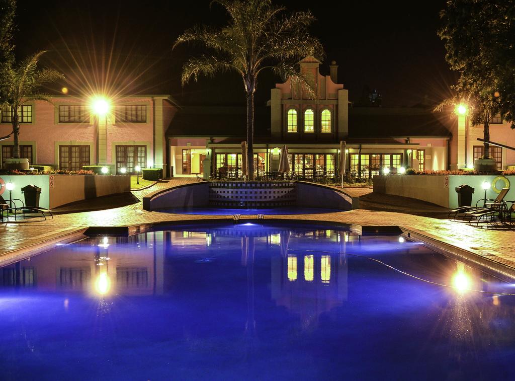 Apex Travel Club - ATC - The Carousel Hotel & Acacia Place