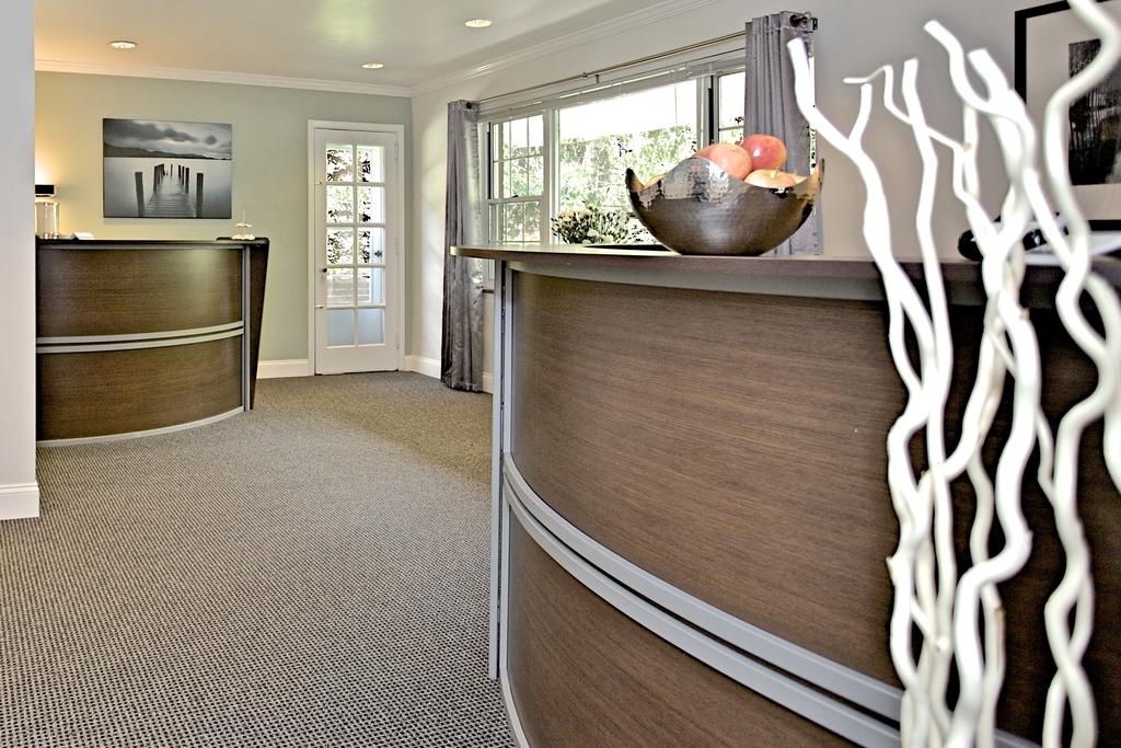 Apex Travel Club - ATC - Shadyside Inn All Suites Hotel