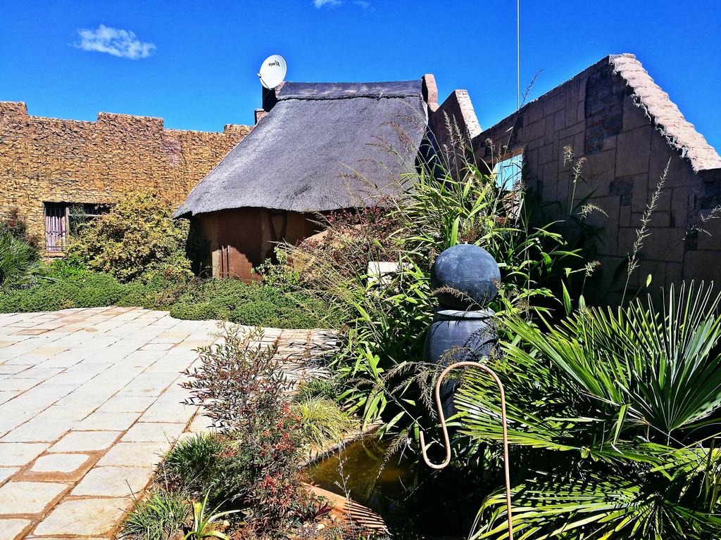 Apex Travel Club - ATC - Kures Guesthouse