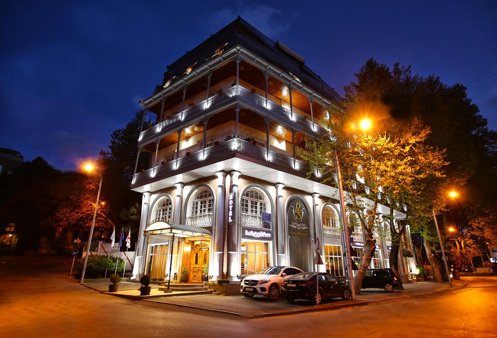 Apex Travel Club - ATC - River Side Hotel