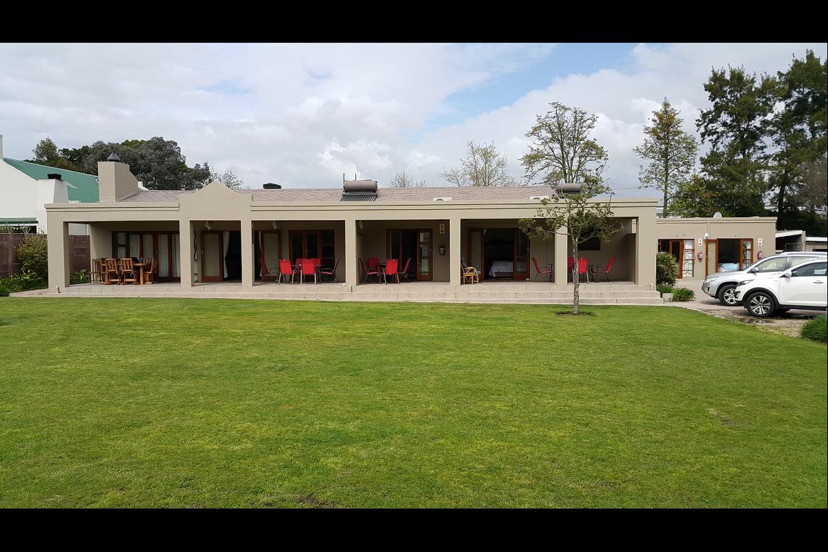 Apex Travel Club - ATC - Dilisca Guesthouse