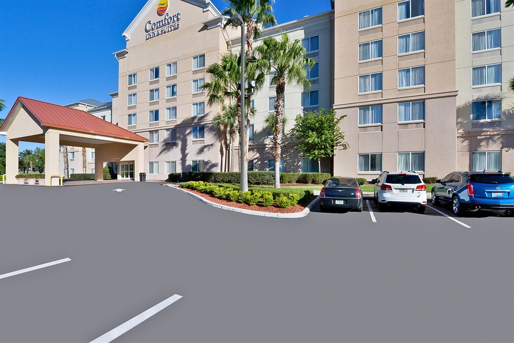 Apex Travel Club - ATC - Comfort Inn & Suites Convention Centre